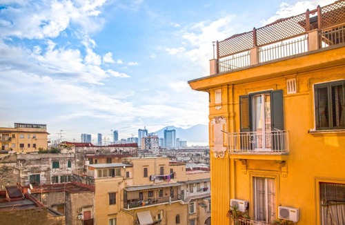 Naples City Centre Apartment | Ferdinando Arthouse Oversized Modern Apartment - By Gocce Team