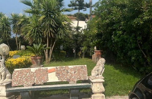 Castel Volturno Villa | Ferien Villa Zitronen, Oliven, Sonne und Meer vor dem Haus