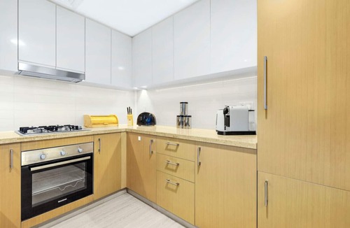 Downtown Dubai Apartment | FIRST CLASS | 1BR | Near BURJ KHALIFA & DUBAI MALL