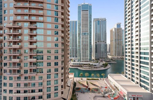 Jumeirah Lake Towers Apartment | FIRST CLASS | 1BR | Stylish Urban Retreat