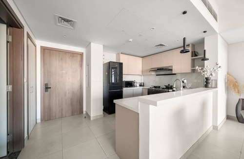 Bur Dubai Apartment | FIRST CLASS | 2BR | Panoramic Views of Dubai Frame