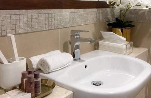 Downtown Dubai Apartment | FIRST CLASS | 2BR | Dubai Skyline & Sea view
