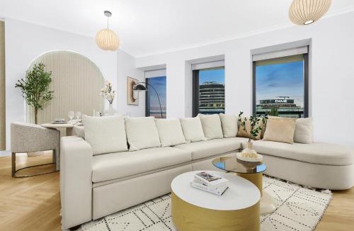 Downtown Dubai Apartment | FIRST CLASS 2BR with full DUBAI SKYLINE & SEA view