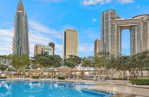 Downtown Dubai Apartment | FIRST CLASS 2BR with full DUBAI SKYLINE & SEA view
