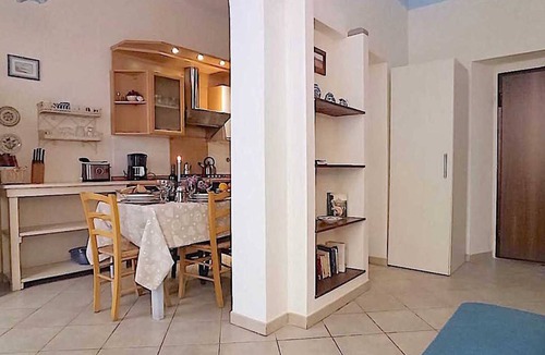 San Lorenzo Apartment | FLORENCE DOWNTOWN APT,CLOSE TO THE STATION&CENTRAL MARKET,EXCLUSIVE YARD,WIFI,AC