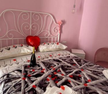 Santa Maria la Carita Bed & Breakfast | Flower house