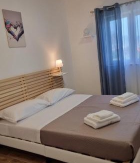 Naples Bed & Breakfast | Fly Napoli
