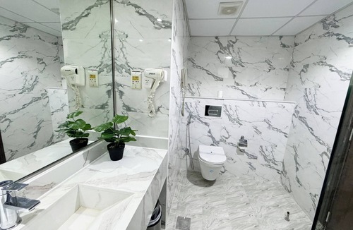 Al Qusais Hotel | Fortune Plaza Hotel