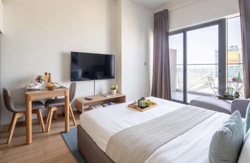 Jebel Ali Apartment | Frank Porter - Aura by Azizi