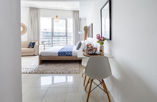 Dubai Marina Apartment | Frank Porter - Bay Central