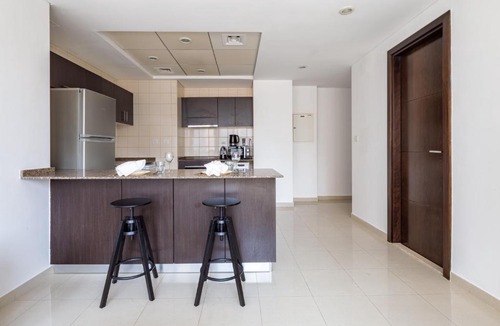 Dubai Marina Apartment | Frank Porter - BayCentral