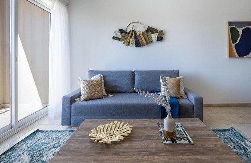 Jumeirah Village Apartment | Frank Porter - Imperial Residence
