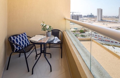 Dubai Production City Apartment | Frank Porter - Lakeside