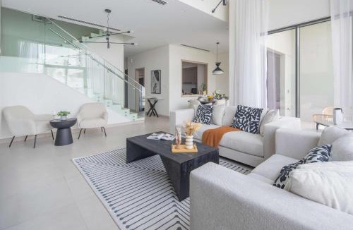 Dubai Villa | Frank Porter - Murooj Al Furjan West