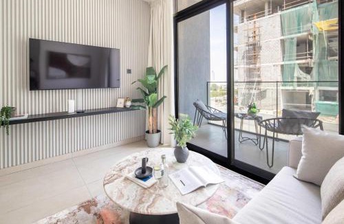 Dubai Production City Apartment | Frank Porter - MYKA Residence