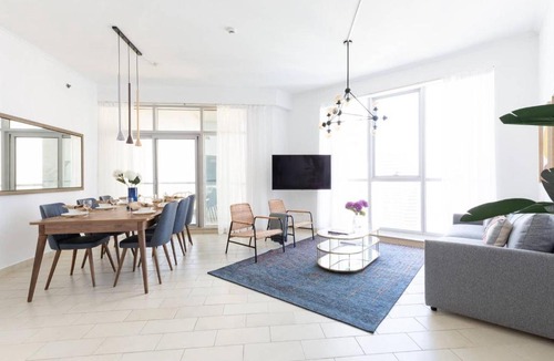 Dubai Marina Apartment | Frank Porter - Torch Tower