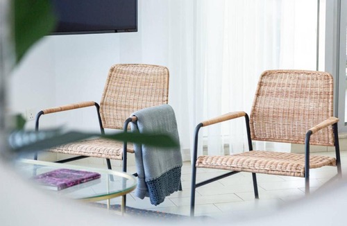 Dubai Marina Apartment | Frank Porter - Torch Tower