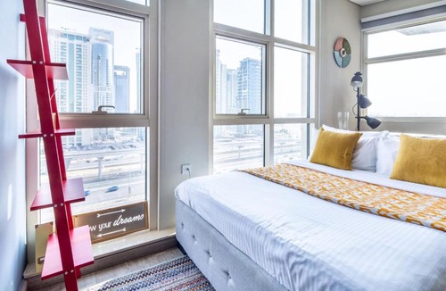 Dubai Marina Apartment | Frank Porter - Yacht Bay