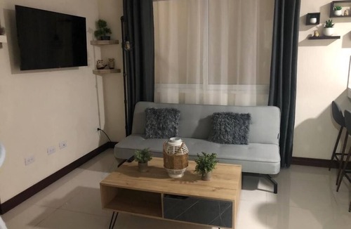 Roble Apartment | Fully equipped and furnished apartment and office.