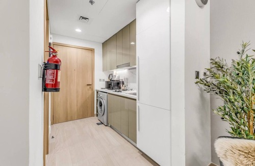 Nad Al Sheba Apartment | Fully Equipped Studio with Views