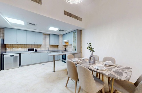 Motor City Apartment | G02 Sherlock House 2 - Peaceful One Bed in Motor City