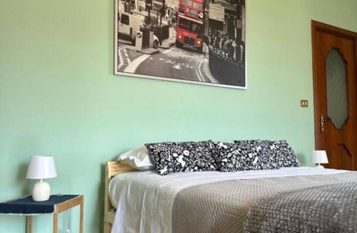 Striano Bed & Breakfast | Garden House B&B - Magnolia - Cozy location for couples and families