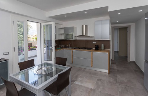San Lazzaro House | Garden House is located in Agerola within walking distance of the famous Amalfi Coast