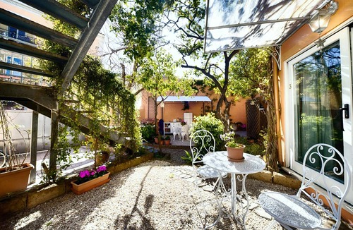 Olbia City Centre Apartment | Garden Room Casa Satta Olbia City Center