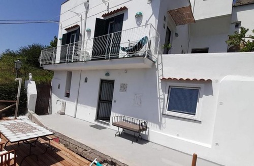 Pogerola Apartment | Garden Studio