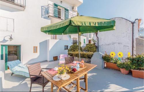 Furore Apartment | Gelso Viola