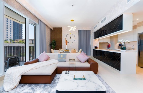Dubai Apartment | GLOBALSTAY. Creek Horizon Tower 2