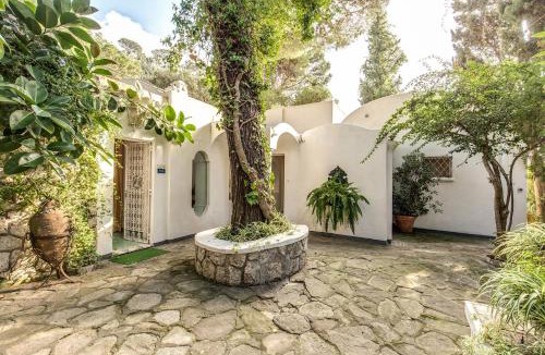 Marina Piccola Villa | GOCCE VILLAS - Green Coral Villa di lusso 1950