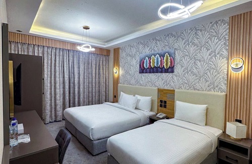 Al Sabkha Hotel | Gold Sky Avenue Hotel