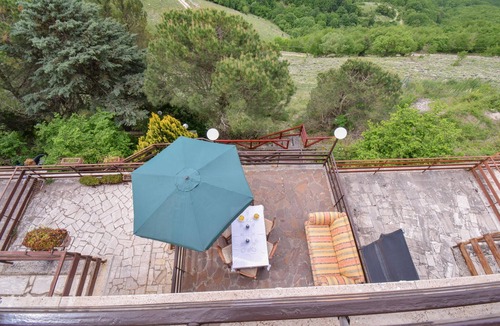 Serrone House | Gorgeous home in Serrone with WiFi
