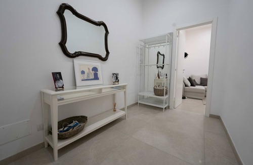 Chiaia Apartment | Gramsci Luxury apartment By Dimorra