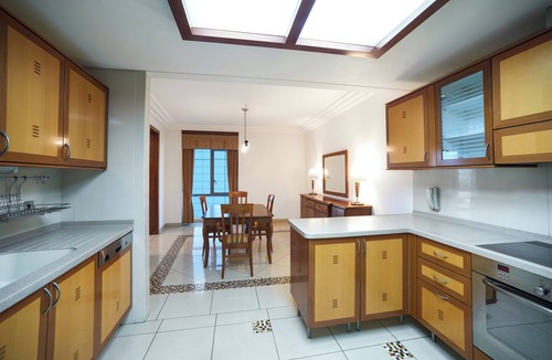 Bur Dubai Apartment | Grand Hyatt Residence