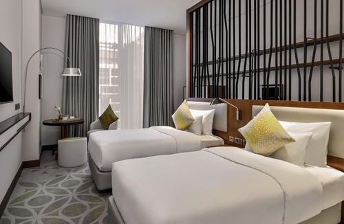 Garhoud Hotel | Grand Mercure Dubai City