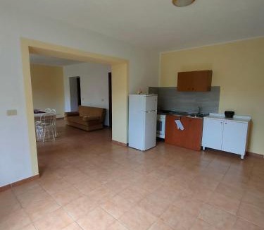 Laino Castello Apartment | GrappoloNero