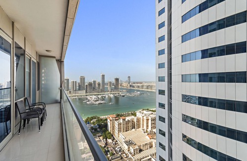 Dubai Media City Apartment | Great 2BR APT Ocean Heights