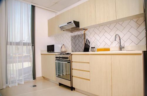 Dubai Apartment | Green community - Tennis, streetball - 15 mins sea