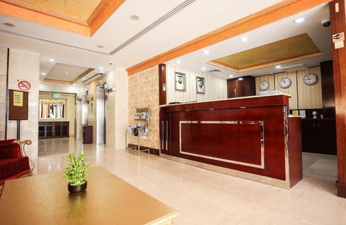 Al Mankhool Apartment | Green House Hotel Suites & Apartment