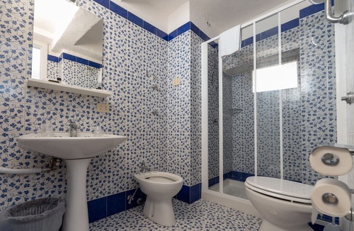 Schiazzano Bed & Breakfast | Guest House overlooking Capri Island