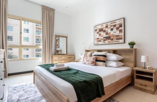 The Greens Apartment | GuestReady - Furnished 1BR+Sofa | Al Alka Greens