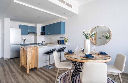 Dubai Media City Apartment | GuestReady - Lux interiors in Dubai Marina