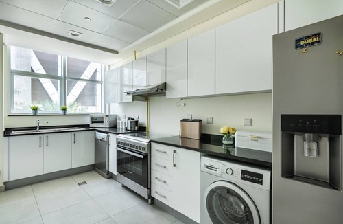 Dubai Media City Apartment | GuestReady - Luxury haven at Marina Arcade