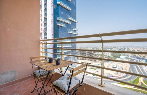 Dubai Apartment | GuestReady - Uptown Views | Icon Tower JLT