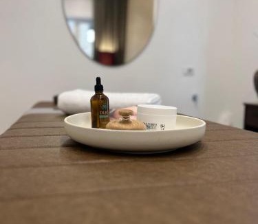 Centro Storico Apartment | Hair spa suite 'Beauty Ritual' Femme Noir