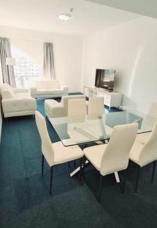 Garhoud Apartment | Havana Holiday Homes in Al Garhoud
