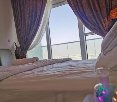 Dubai Apartment | Heaven Escape surrounded by stunning golf view High floor -Netflix-GYM-pool -perfect vacations
