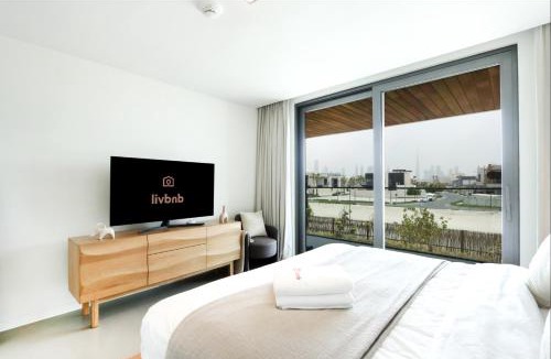 Dubai Apartment | High-end Beachfront 4BR Duplex with Patio Sea and Burj View